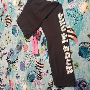 Betsey Johnson leggings
